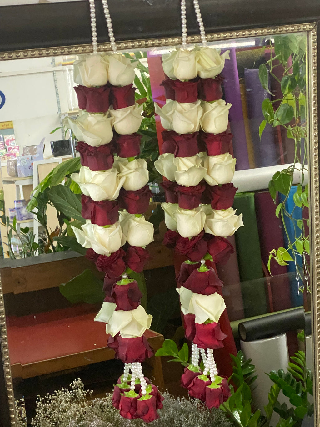 Red & White Rose Harmony