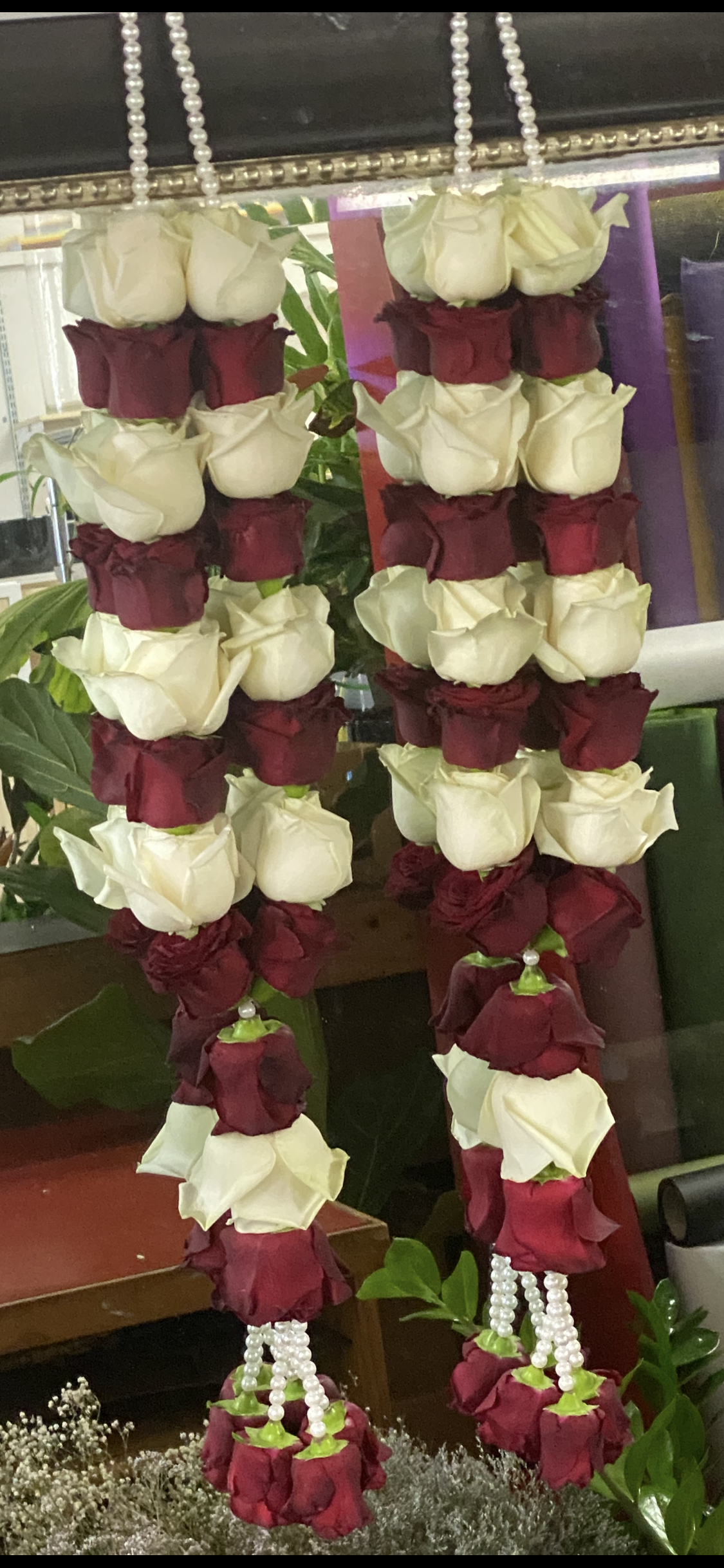 Red & White Rose Harmony